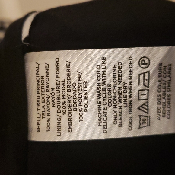 LOFT Black And White Eyelet Ruffle Sleeve Dress NWT - Picture 14 of 14